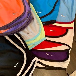 Nike Women Tempo Shorts